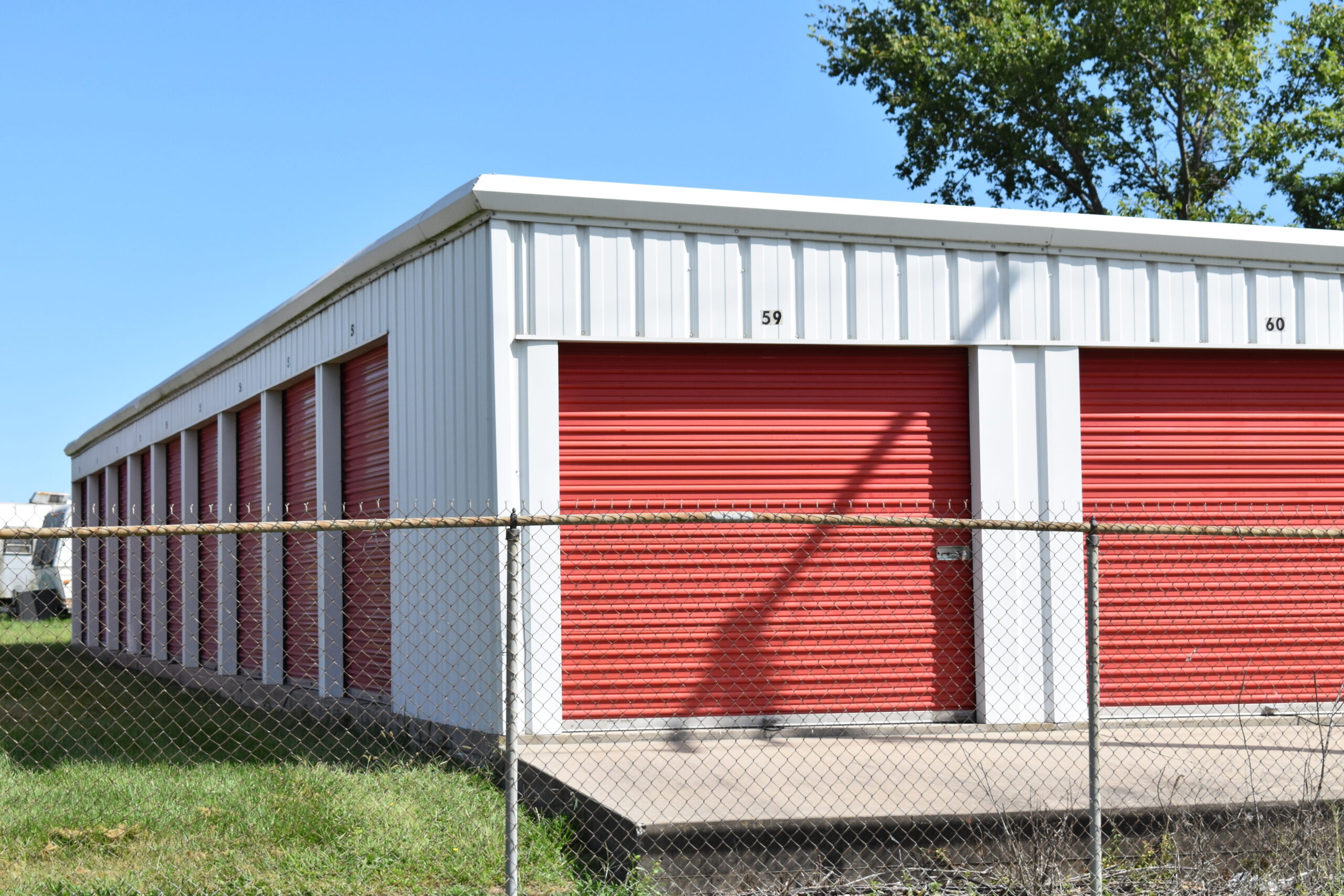 storage unit complexes scaled