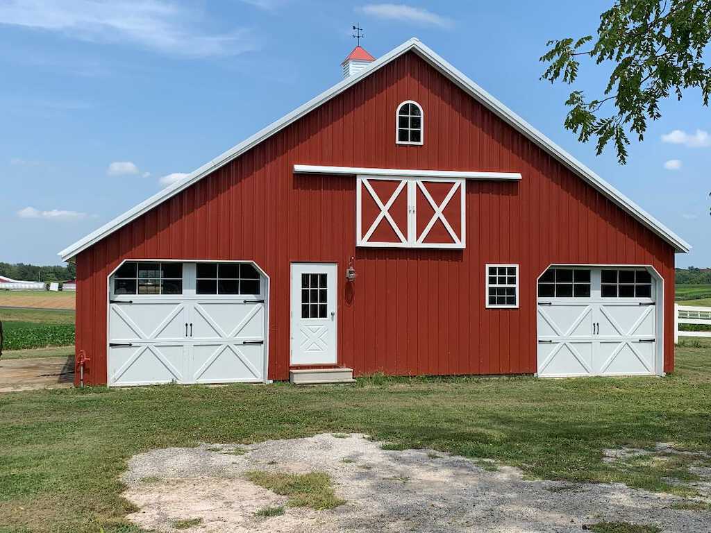 pole barn companies near me il