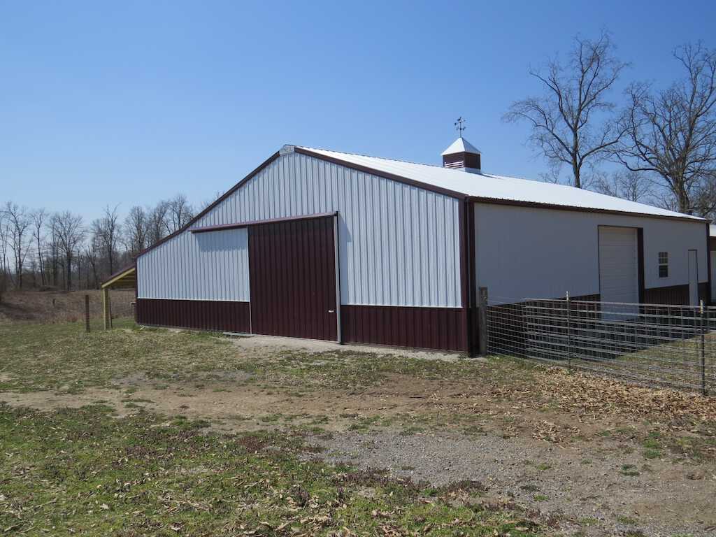 pole barn companies near me illinois