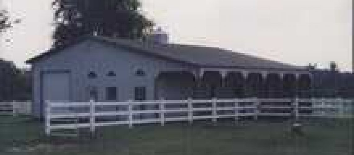 farm-and-equestrian-pole-barn-in-wildwood-mo